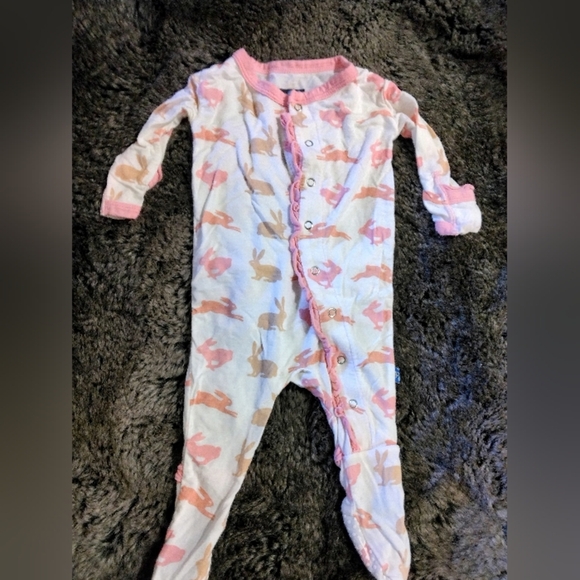 KicKee Pants Baby Bunny Pink Sleeper Size 0-3 Months - Picture 1 of 3